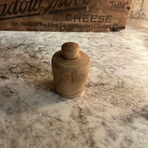 Vintage Small leaf butter mold